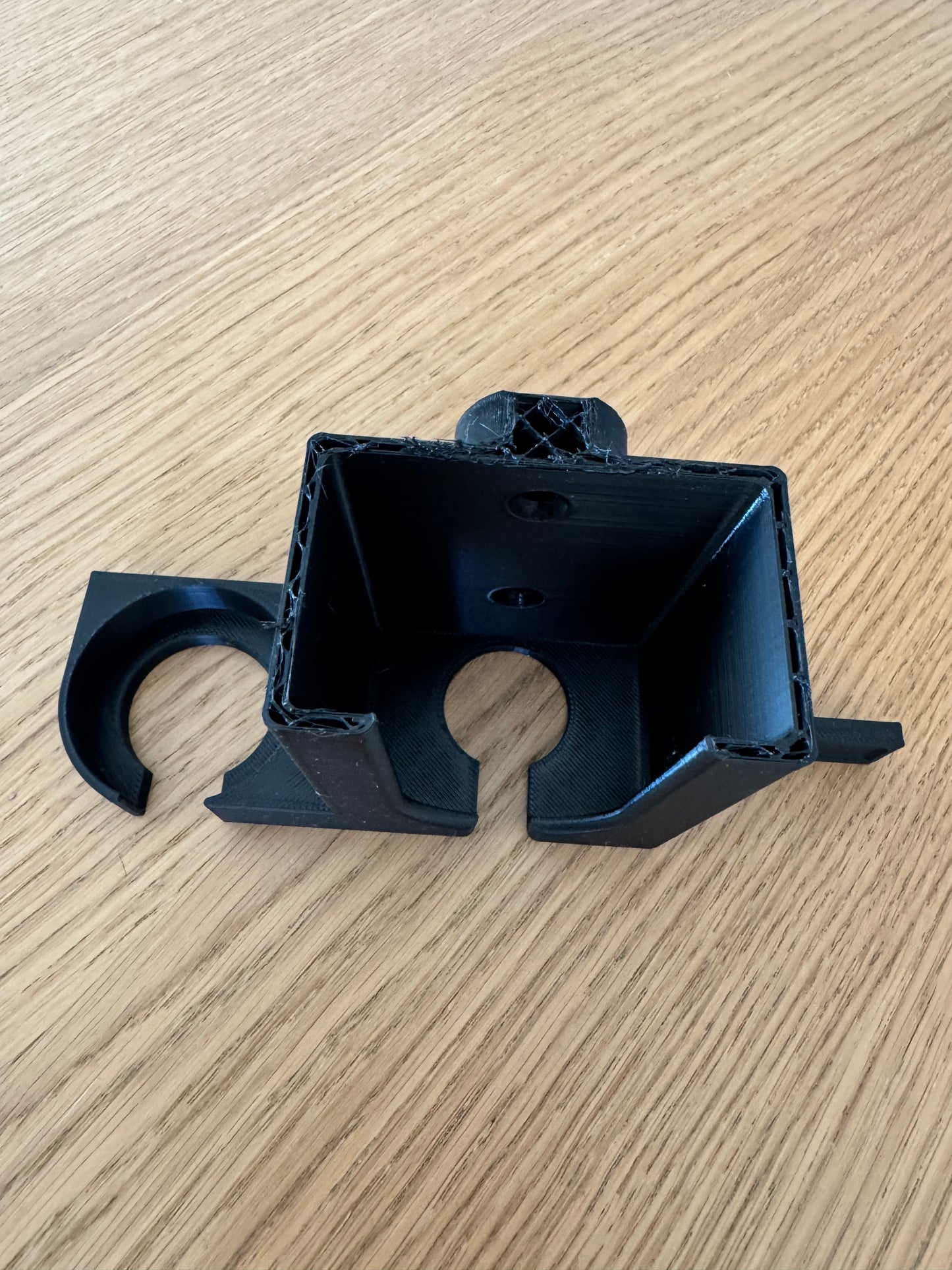 Veggfeste batterilader - kompatibel med CTEK lader