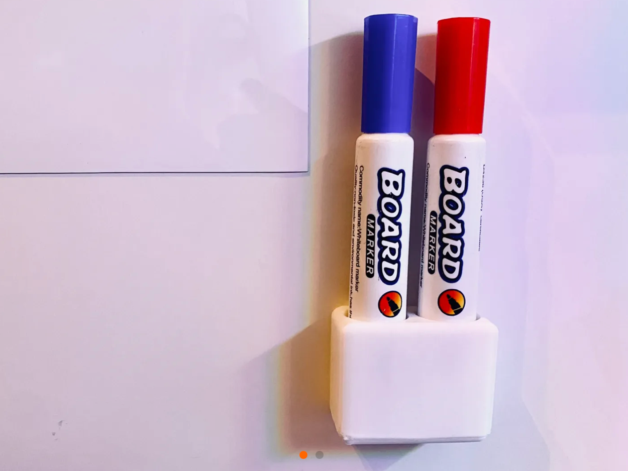 Holder for whiteboard-tusjer – 2 plasser